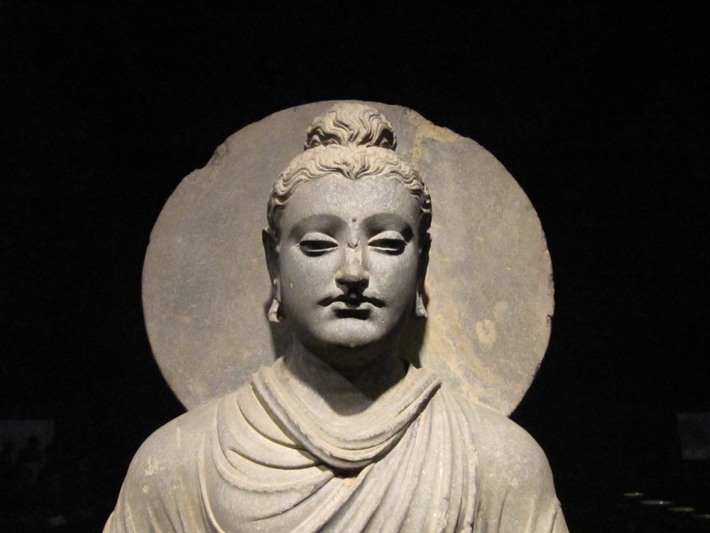 ガンダーラの仏像 ３ Gandhara Style Buddhea Image 3 写真の旅 世界 日本 無料壁紙 Free Photo Wallpaper Japan World